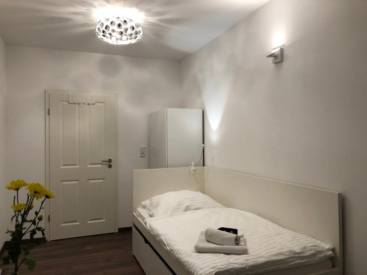 New Private Rooms Fuerth Exterior foto